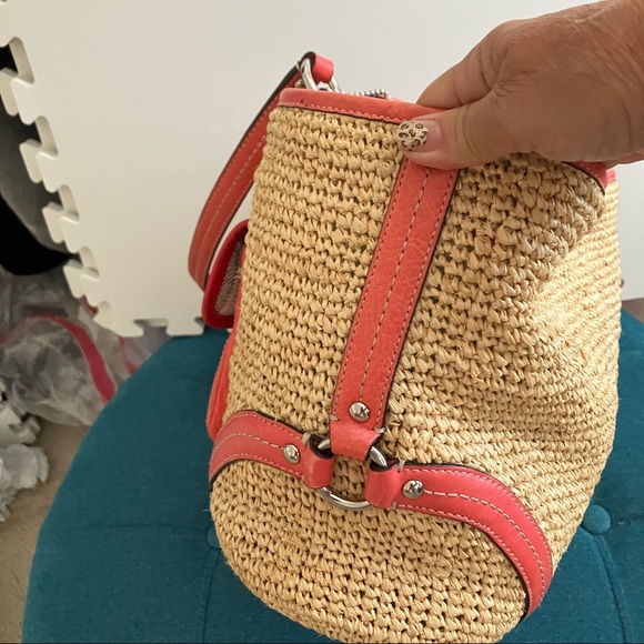 COACH 22904 Woven Straw Pocket Tote with orange/red leather accents - Picture 5 of 16